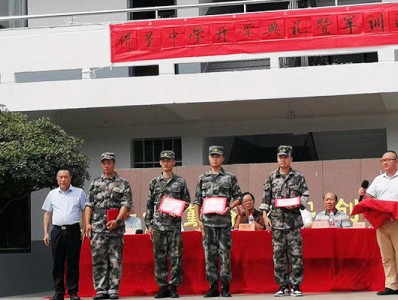 浙江华川中考复读学校环境